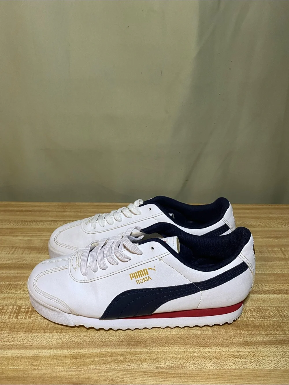 Puma Roma Basic 354259-51 White Big Kids size 6C